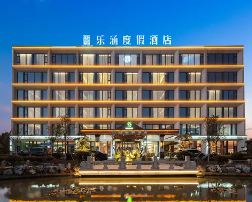Changzhou Lehan Resort Hotel Hotels near CC Joyland
