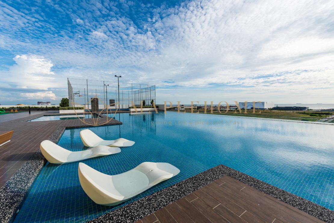 Amber Cove Premier Suites Melaka Hotels in Malakka