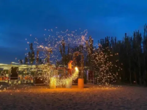 敦煌悟空小住沙漠露營民宿