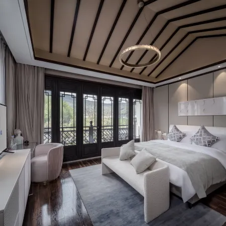 Zhenjiang Jurong Hantian Langyue Star Hotel (Baohuashan Scenic Area)