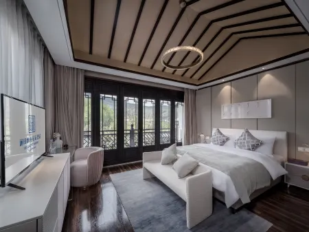 Zhenjiang Jurong Hantian Langyue Star Hotel (Baohuashan Scenic Area) Отели в г. Чжэньцзян