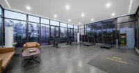 Shanshui S Hotel (Zizhong City Mall) - parking