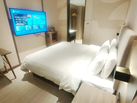 HanTing Hotel (Chengde Fengning)