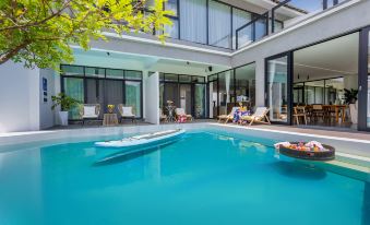 Puzhehei Fansheng Design Life Hotel