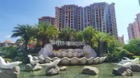 Lingshui Haiyunju Scenic Resort Apartment (Clear Water Bay) - Condos