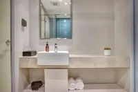 Homeinn Selected Hotel (Mudanjiang High-Speed Railway Station Pedestrian Street) Отели рядом с достопримечательностью «Парк Наньху»