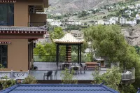 Deqin Shiyong Brinka Homestay