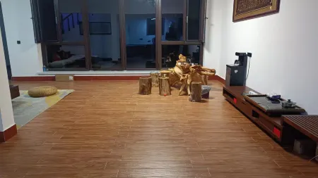 Courtyard Homestays in Huanglong County