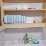 Yanji House - Kitchens