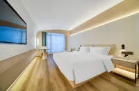 Pujiang New Yatu Hotel - Balkoner