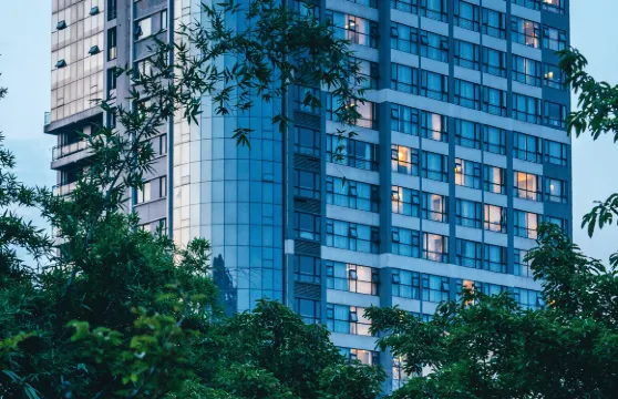 樂山廣寒宮酒店（樂山高鐵站嘉興路美食街店）