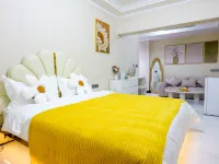 Golden Flower Hot Springs Hotel