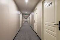 โรงแรมรู่เยว่ (อาคารรัฐบาลเขตเหอตง หลินอี้ พลาซ่าวูเยว่)