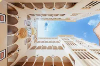 Quanzhou Juruo West Street Homestay (Comprehensive Creative Space Branch) - โฮมสเตย์
