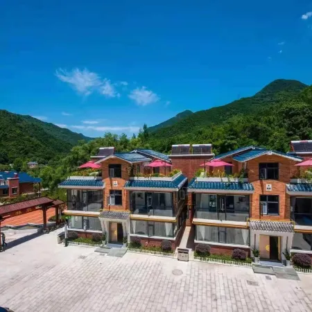 Liuba Zibai Kangyang Hotel