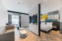 Ni Hao Hotel (Yichun Drum Tower Pedestrian Street Runda International) Hotels near Yichun University Vocational and Technical College