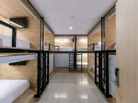 The Bedrooms Hostel Pattaya Hotels near Teddy Bear Museum