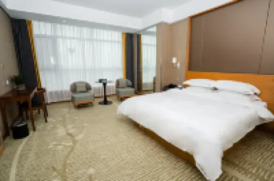 三斤水インターナショナルホテル（沂水バスターミナル）