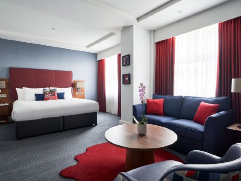 The Cumberland, London