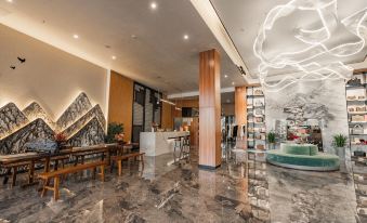 Kangqiao Oasis Hotel