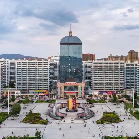 Huasheng International Hotel