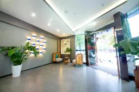 7 Days Hotel (Chongqing Xiushan Railway Station) - موقف سيارات