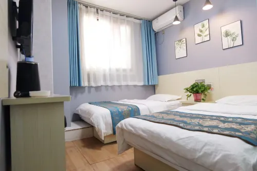 Summer Hotel (Xi'an Changlemen Subway Station)