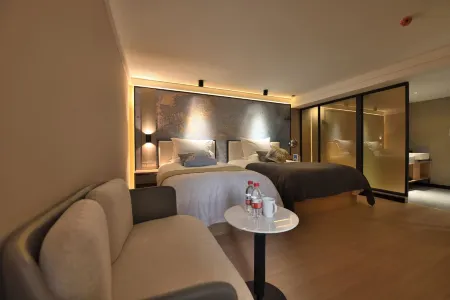 Commercial Hotel Palace Hakka(Jinzhou Guta Night Market) Отели рядом с достопримечательностью «Liaoning University of Technology»