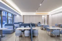 HanTing Hotel (Wuhu Wuyue Plaza Babaiban) - พร้อมอาหารเช้า