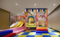 Pan Pacific Suzhou - Family