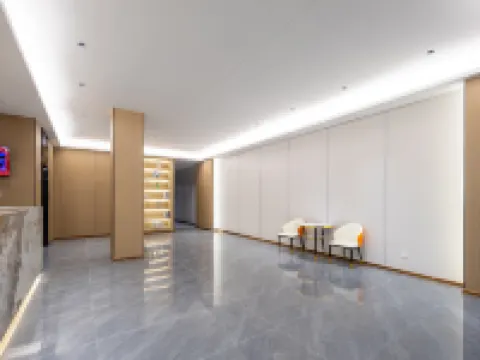 Yuezhi Hotel (Lingao Fuluo Plaza) Hotels in Lingao