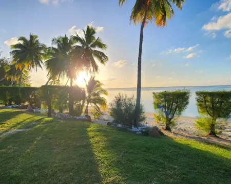 リゾート・タヴァエ アイツタキ島のホテル