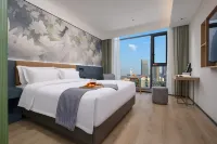 Yuzi Qingju Hotel