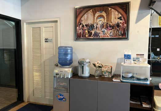 3. 더 시즌 레지던..