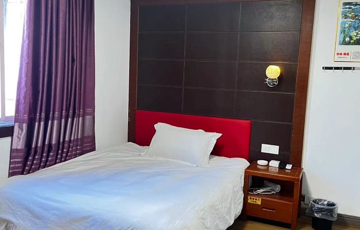 Daishan Zhenqian Hotel