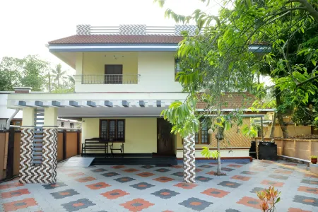Alleppey Haven Homestay Backwater Отели в г. Аллеппи