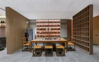 QIANNA HOTEL GLORIOUS(Weihui Branch) Hotels in Weihui