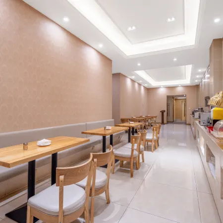 Vienna Hotel(Yixing Wanda Plaza store)