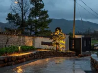 Semlu Homestay Hôtels à proximité de : Shangougou Scenic Spot