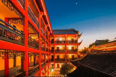 Wenjun Courtyard Hotel (near metro station, English-speaking service, travel agency) Hotels near Wenshu Monastery