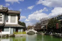 Chuxiong Romantic Time Homestay (Yiren Ancient Town) Hotels in Chuxiong