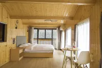 Shanshe Homestay (Dali Dongzhai)