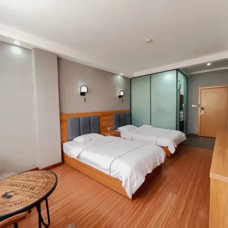 Wuyang Yincheng Business Hotel