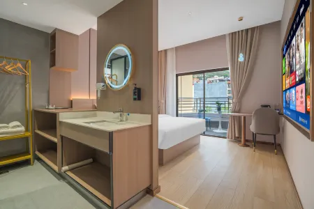 LuXi TianRun hotel Отели в г. Луси