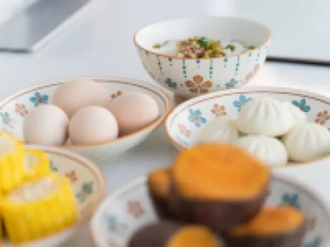 Story Mountain Wind Holiday Bed and Breakfast Hotels in Liping