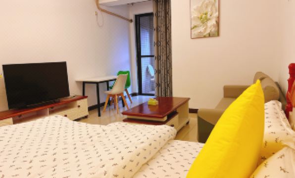 Zhaomu Youth Apartment