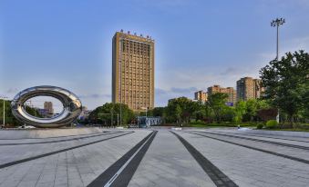 Longxi Apartment Hotel (Cangnandong Station)