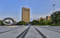 Longxi Apartment Hotel (Cangnandong Station)