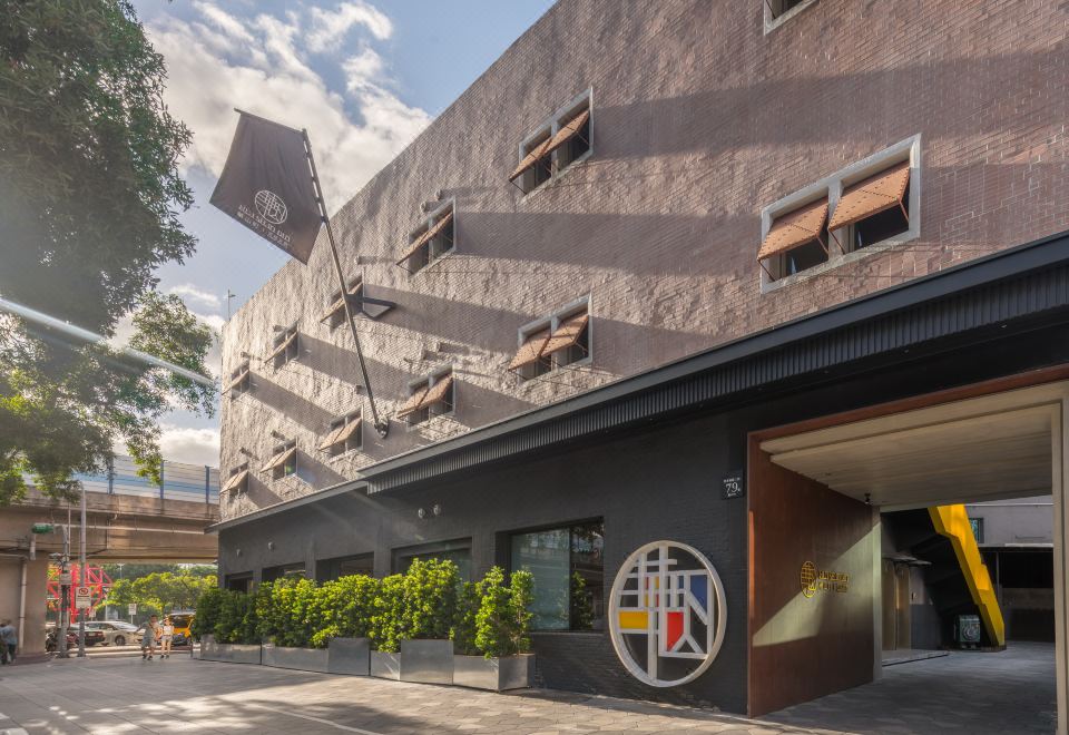 후아 샨 딘 로비 디자인