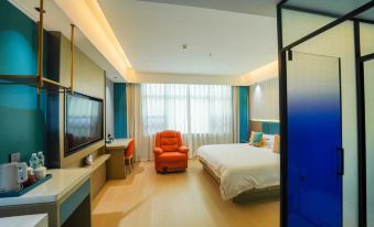 Shiqian Yunjing Oriental Smart Hotel